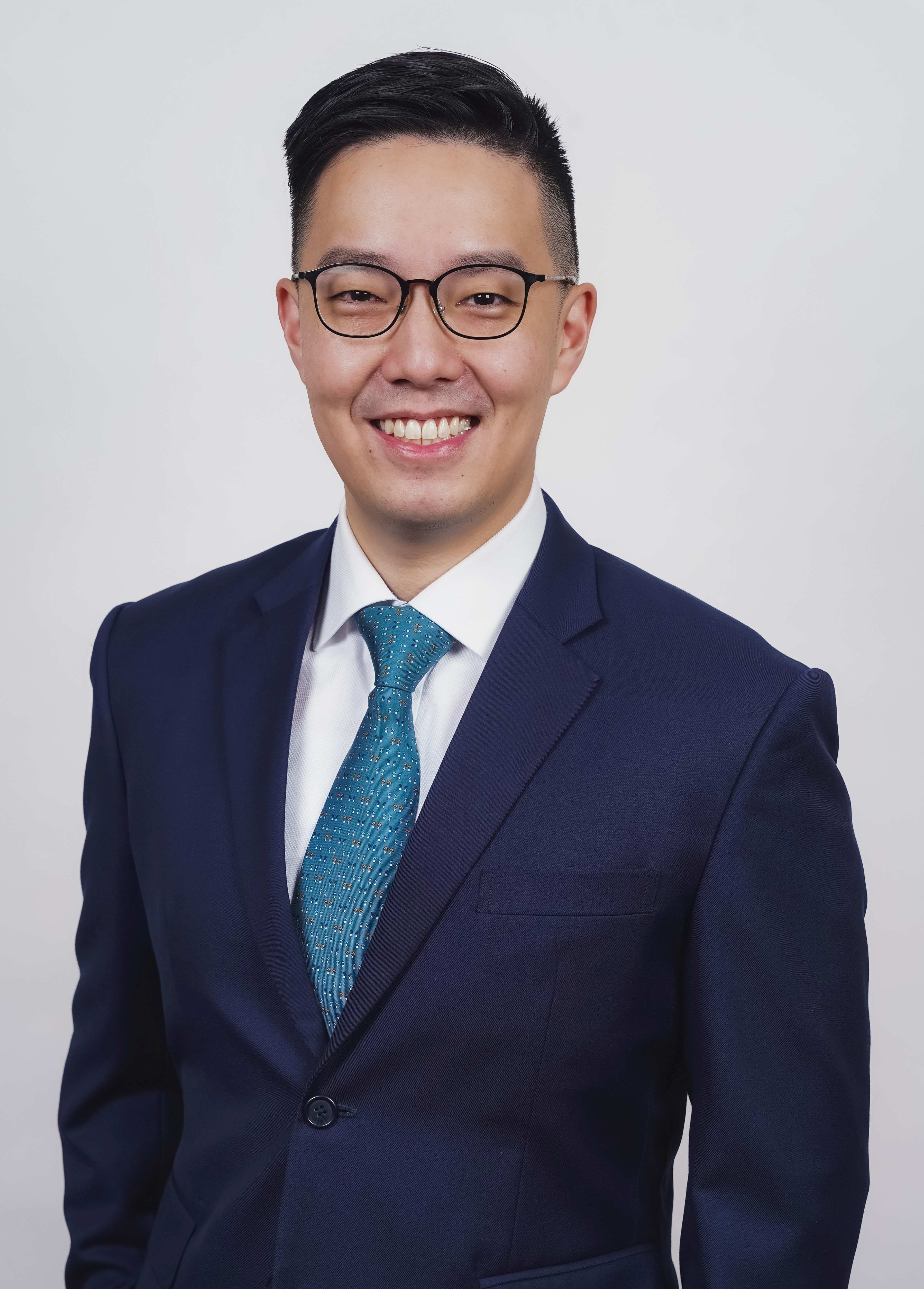 Photo of Dr Chris Lim
