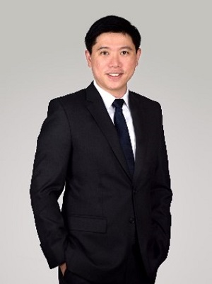 Photo of Dr Koh Huiliang