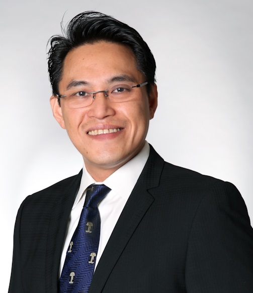 Dr John Ruiz
