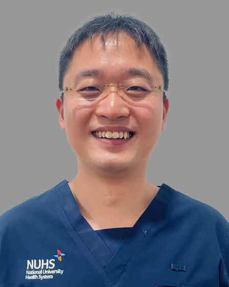 Photo of Dr Lim Tian Zhi