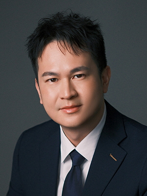Photo of Dr Terence Law