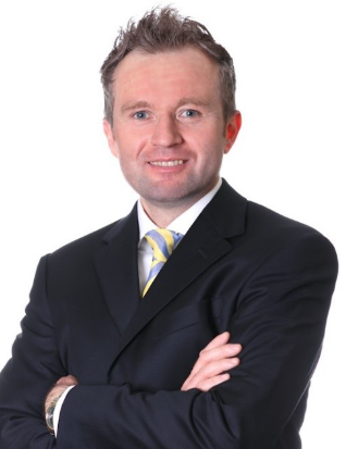 Dr Daruisz Piotr Olszyna