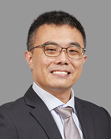 Dr James Lee