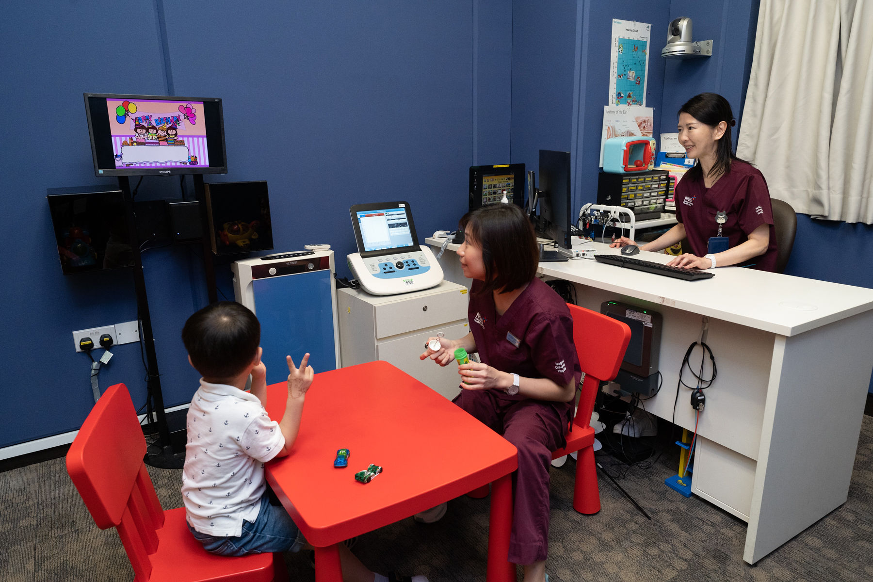 Visual reinforcement audiometry (VRA)