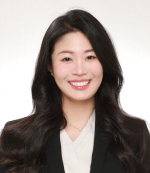 Dr Margaret Zhang