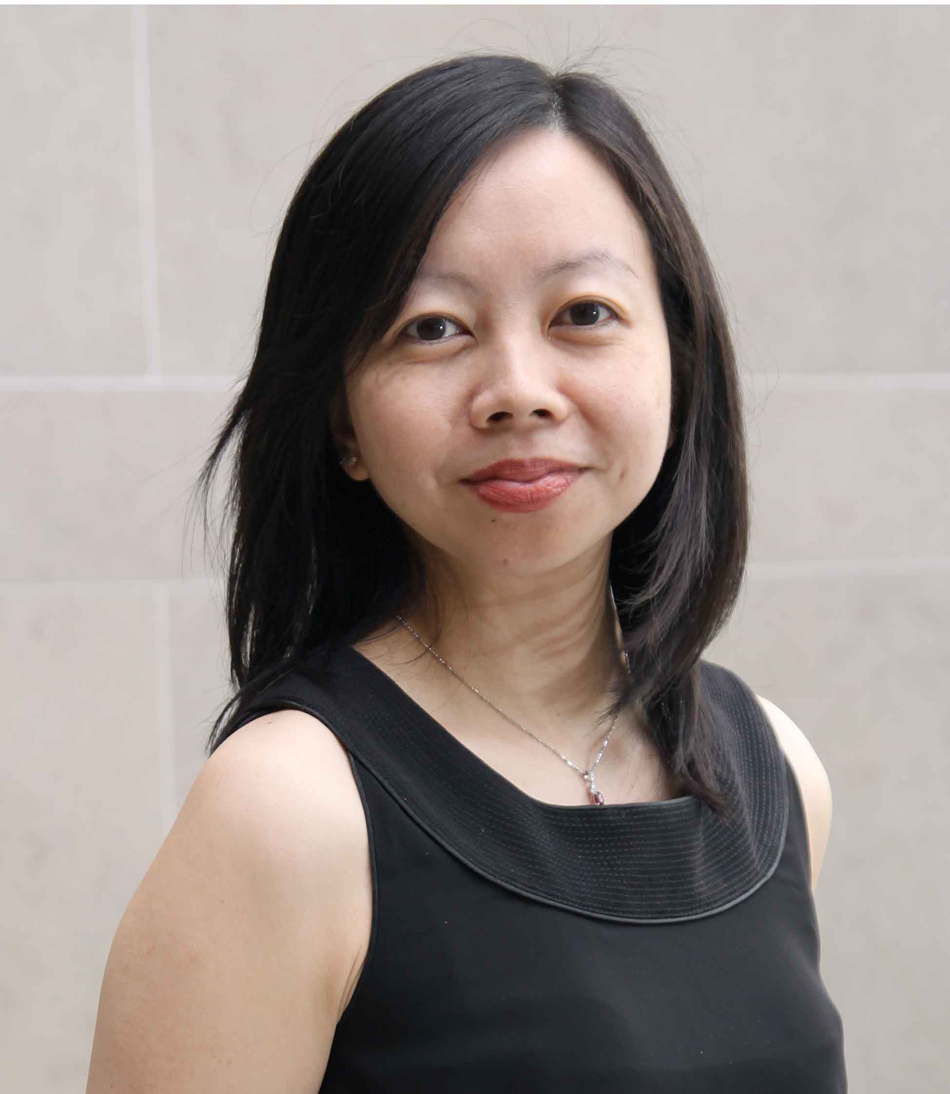 Photo of Dr Chee Yen Lin