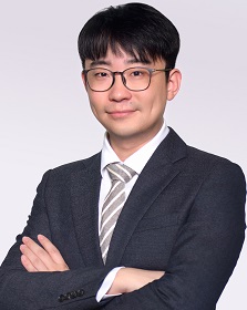 Photo of Dr Wu Peng