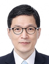 Photo of Dr Lim Jeong Hoon